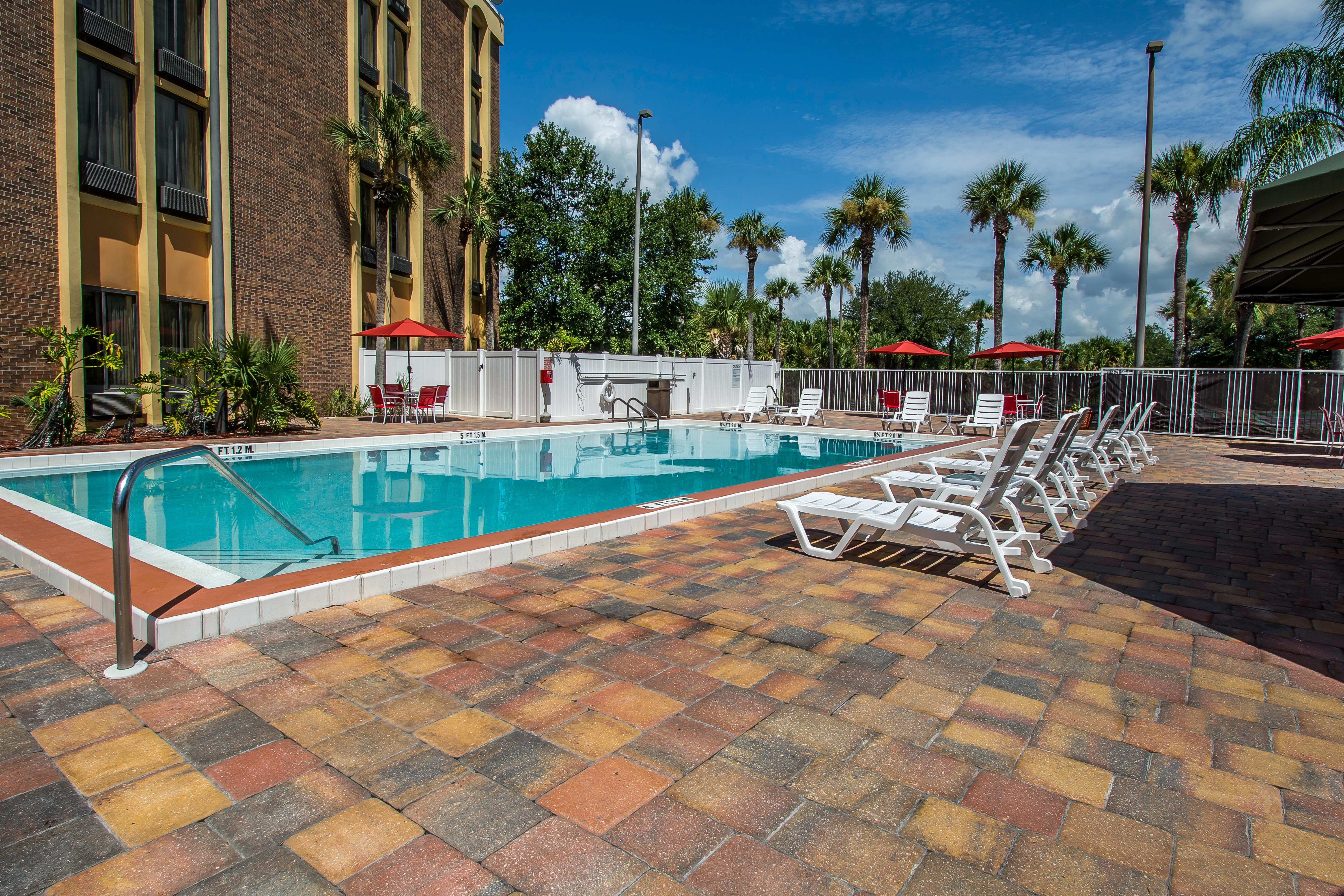Comfort Inn & Suites Kissimmee By The Parks Four Corners Экстерьер фото