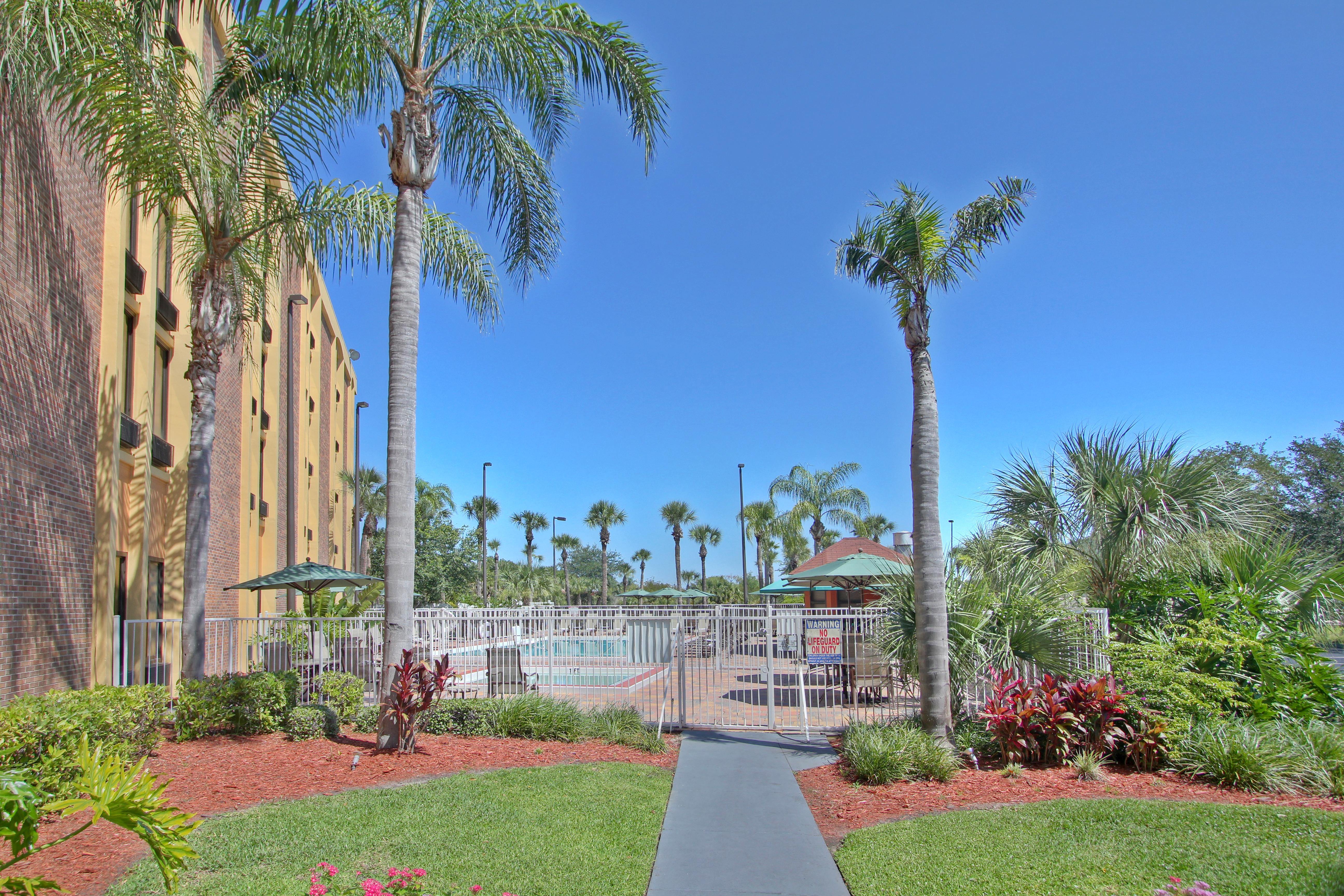 Comfort Inn & Suites Kissimmee By The Parks Four Corners Экстерьер фото
