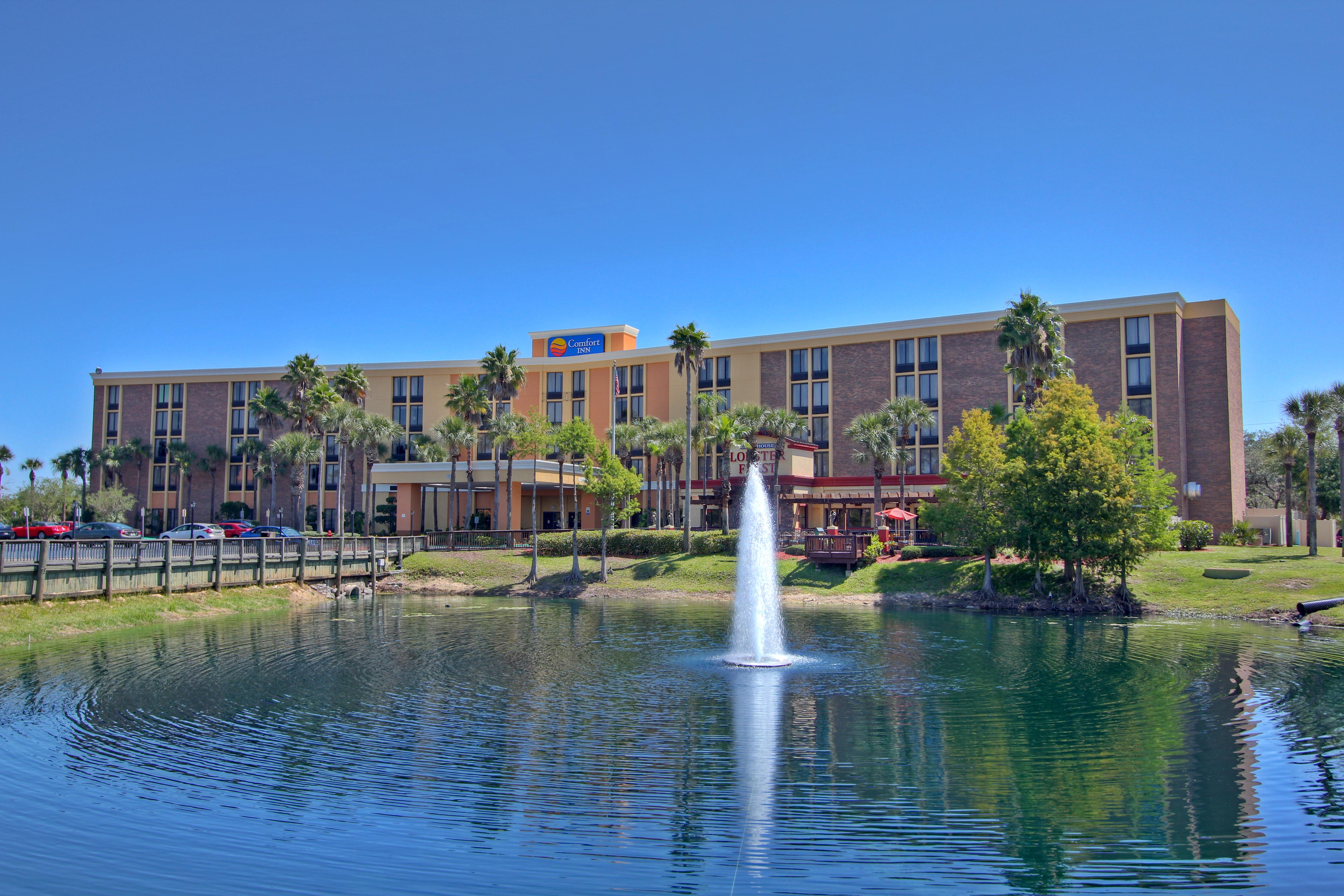 Comfort Inn & Suites Kissimmee By The Parks Four Corners Экстерьер фото