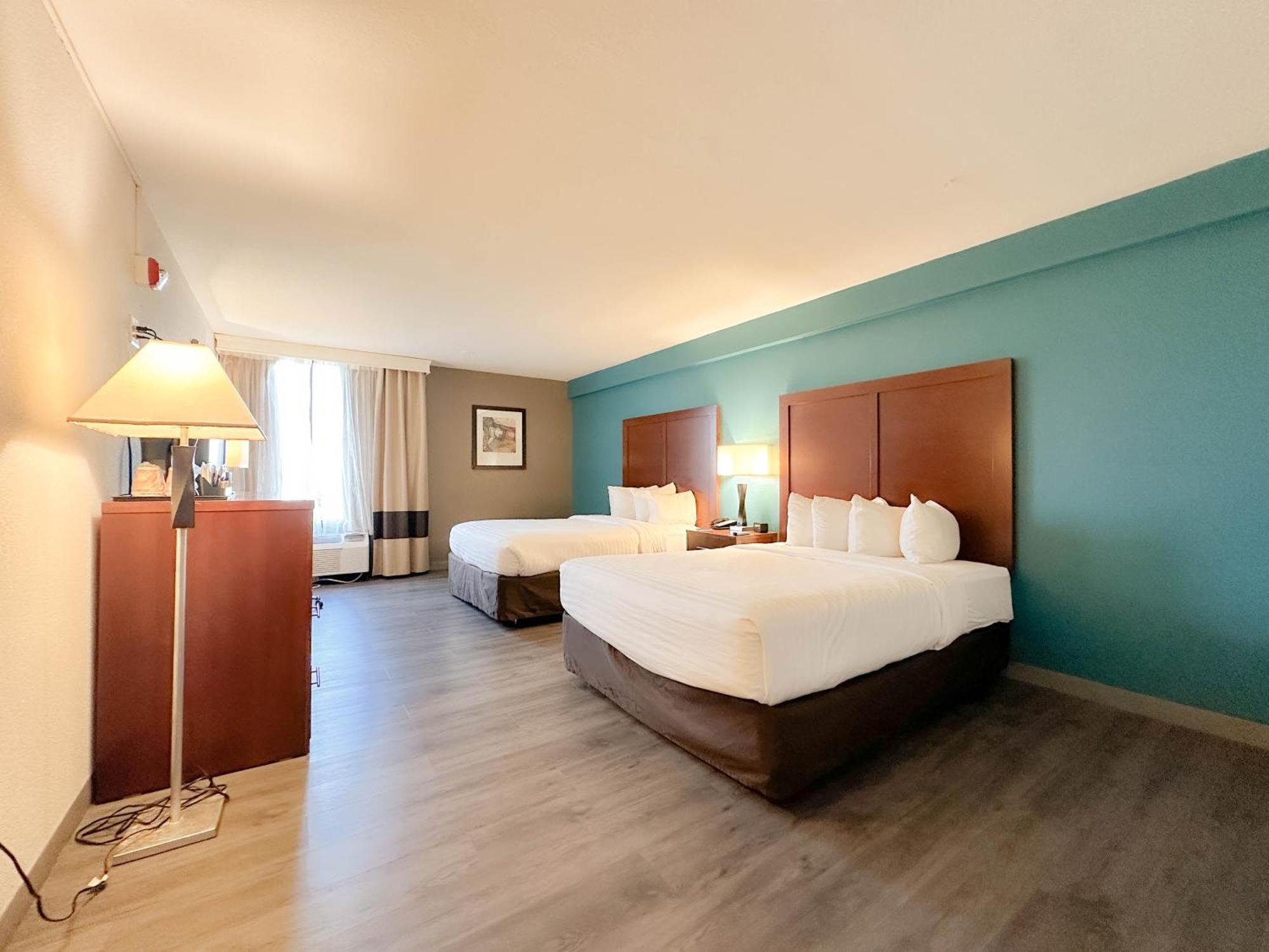 Comfort Inn & Suites Kissimmee By The Parks Four Corners Экстерьер фото